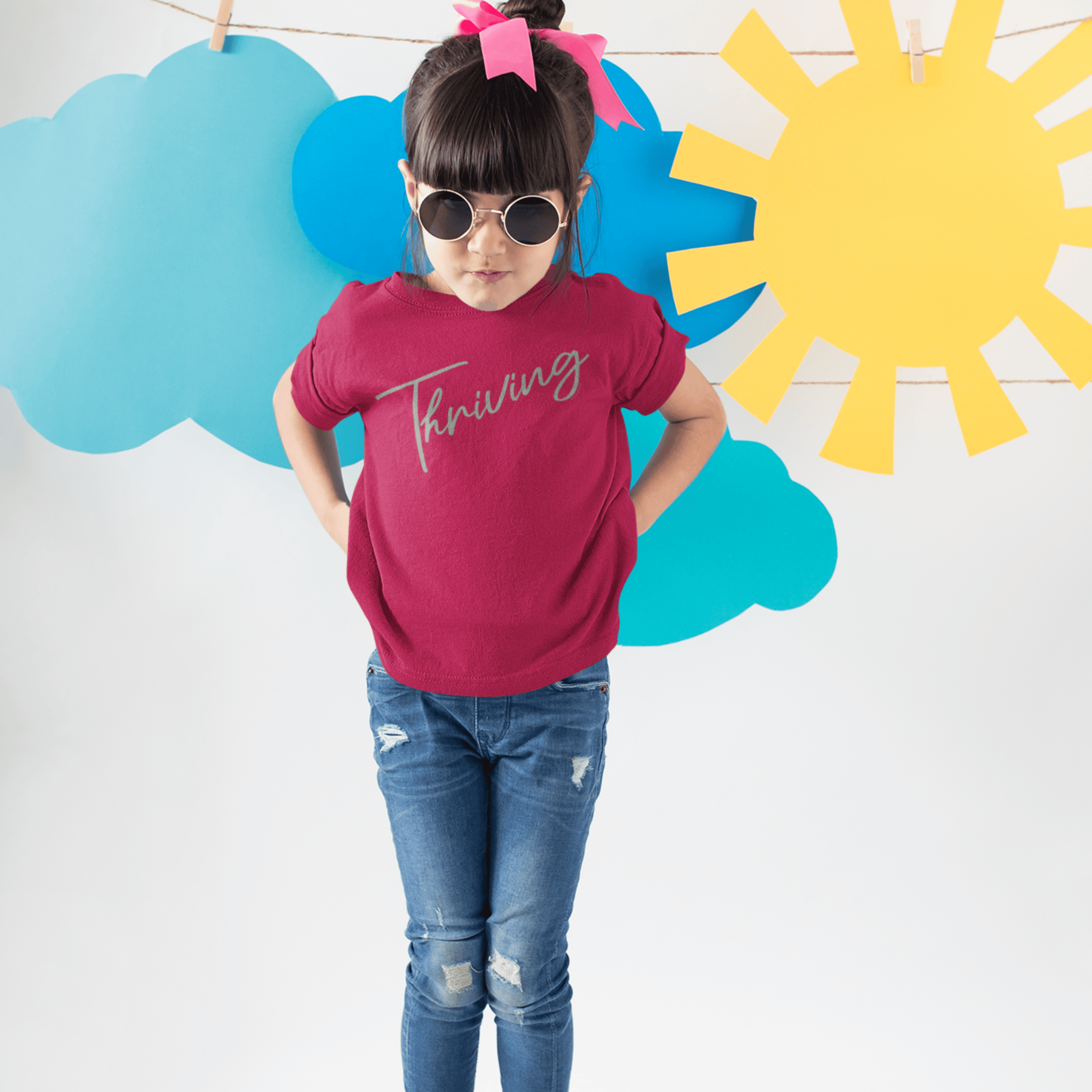 Thriving Script - Kids T-shirt