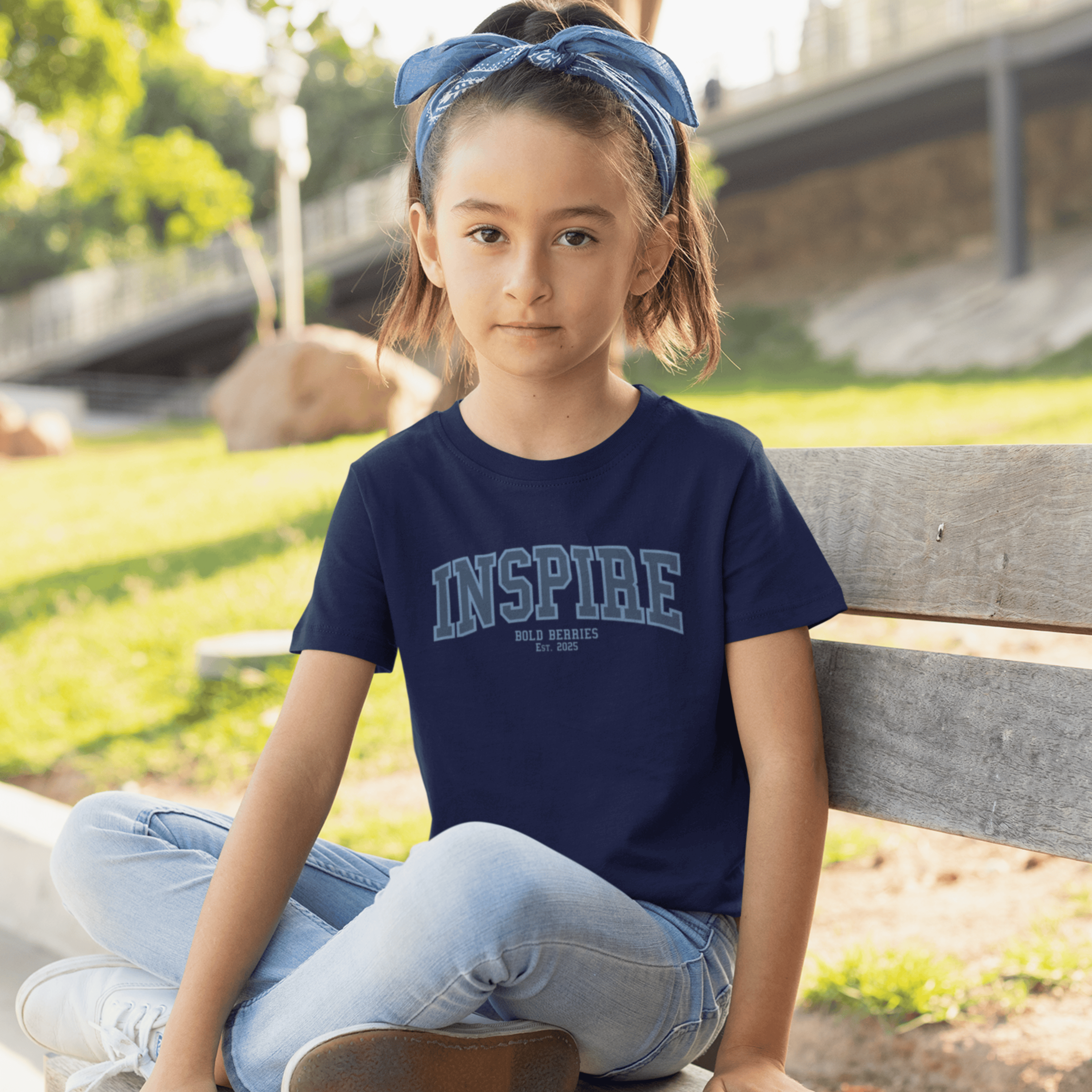 Varsity Inspire - Kids T-shirt