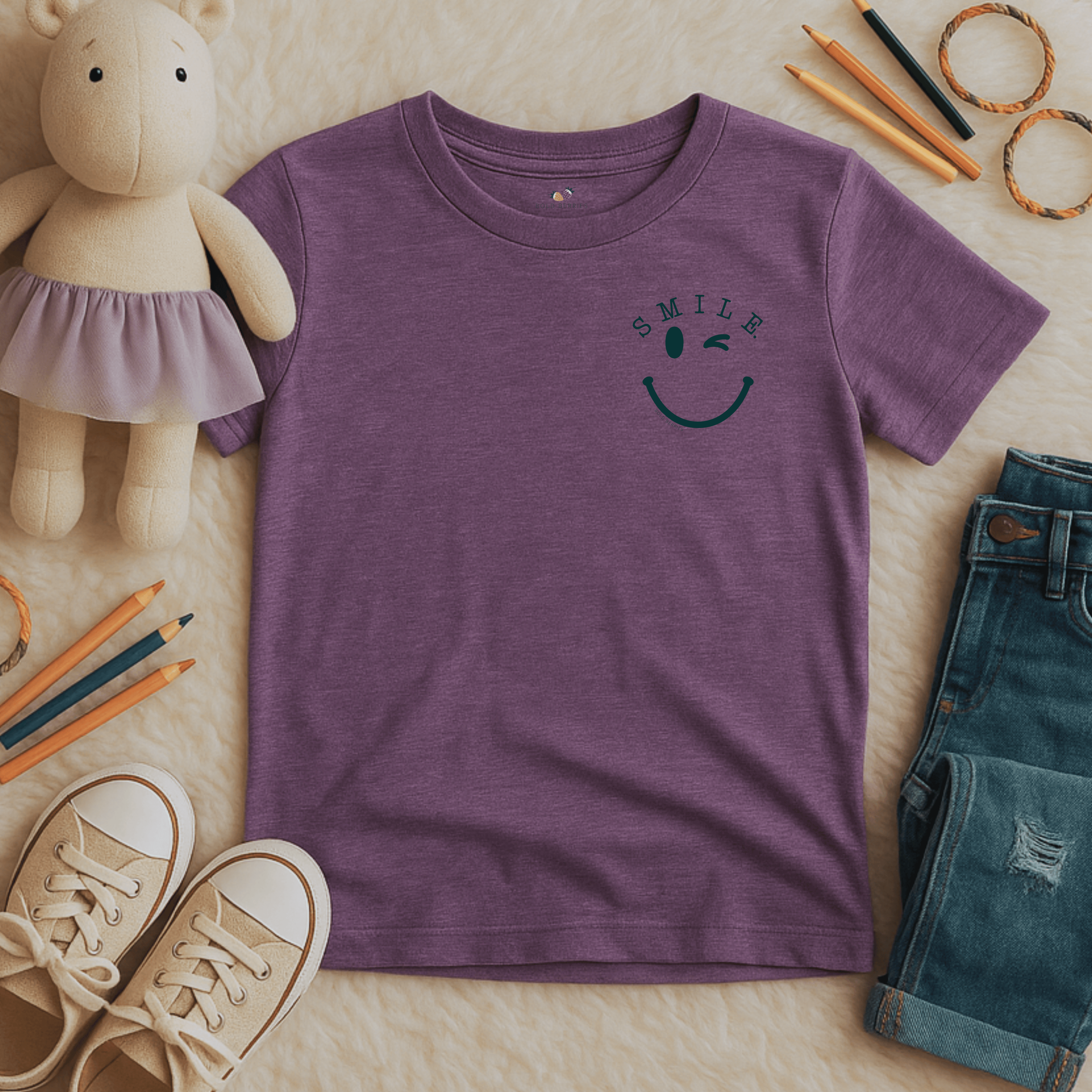 Smile. - Kids T-shirt